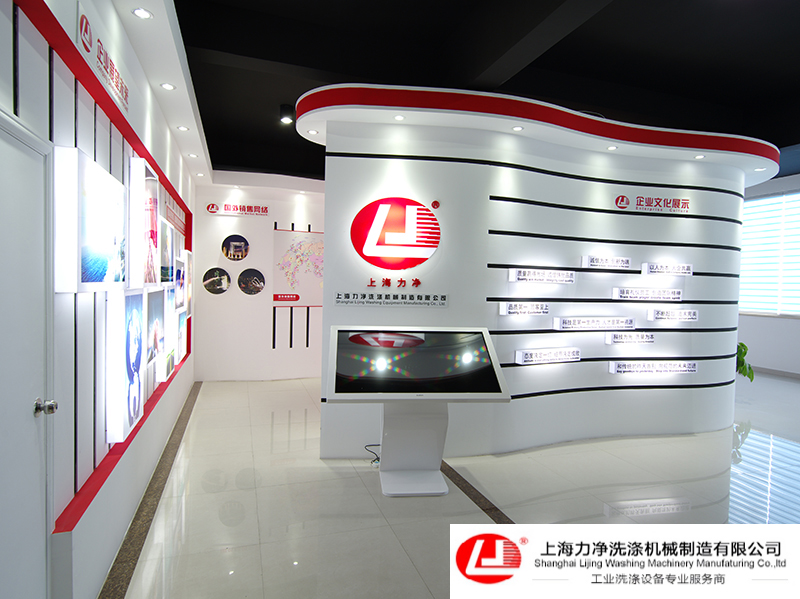 床單折疊機(jī)的有何特點(diǎn),怎樣保養(yǎng)? 床單折疊機(jī)的有何特點(diǎn),怎樣保養(yǎng)?